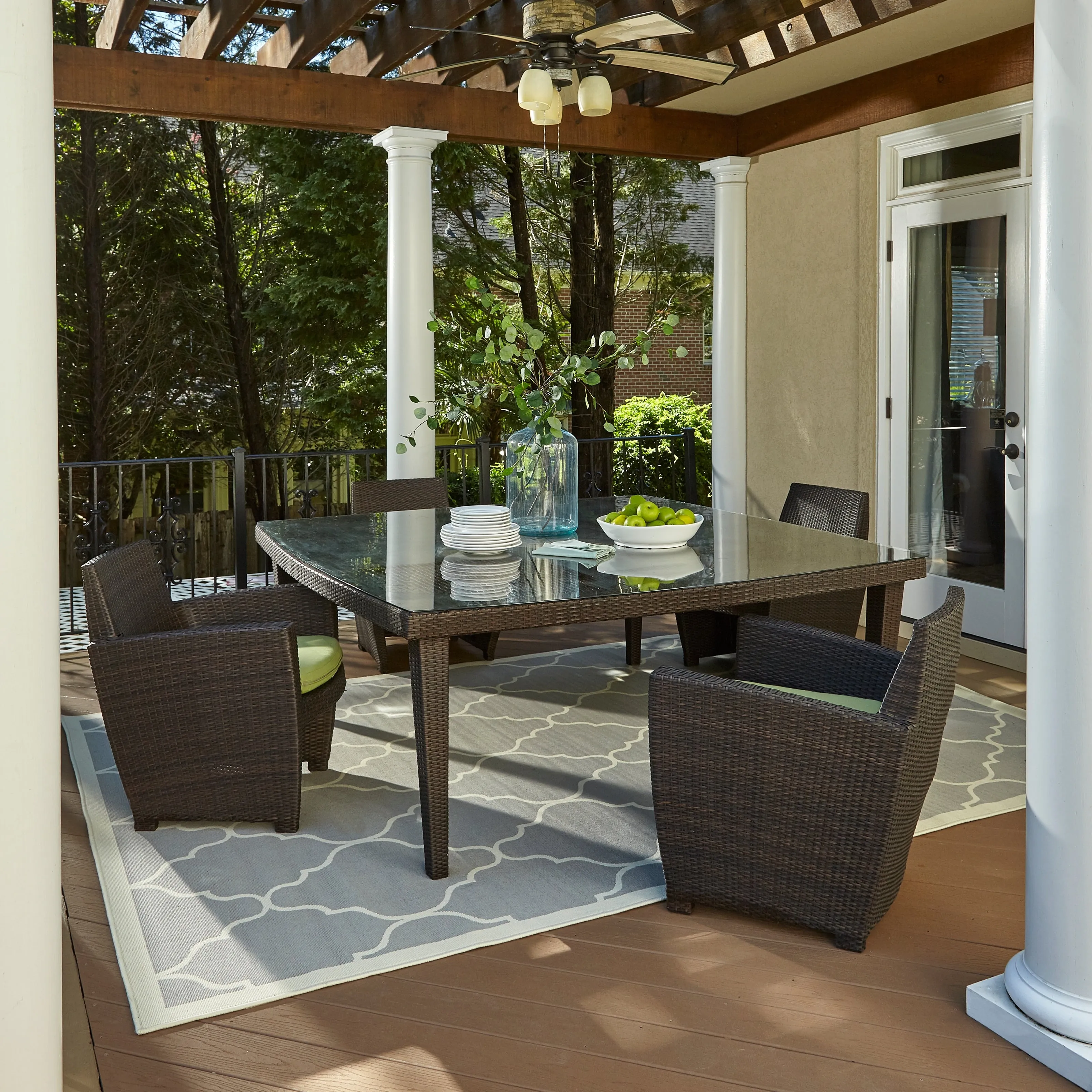 Vista Home Vasby Indoor/ Outdoor Lattice Rug