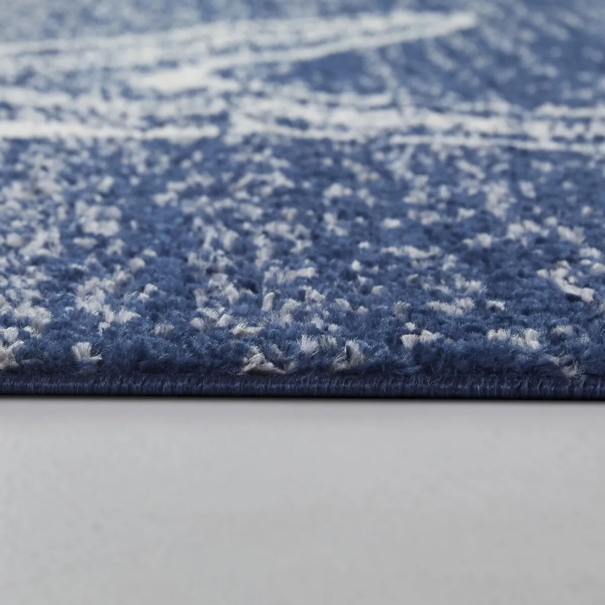 Wade Coastal Starfish Area Rug