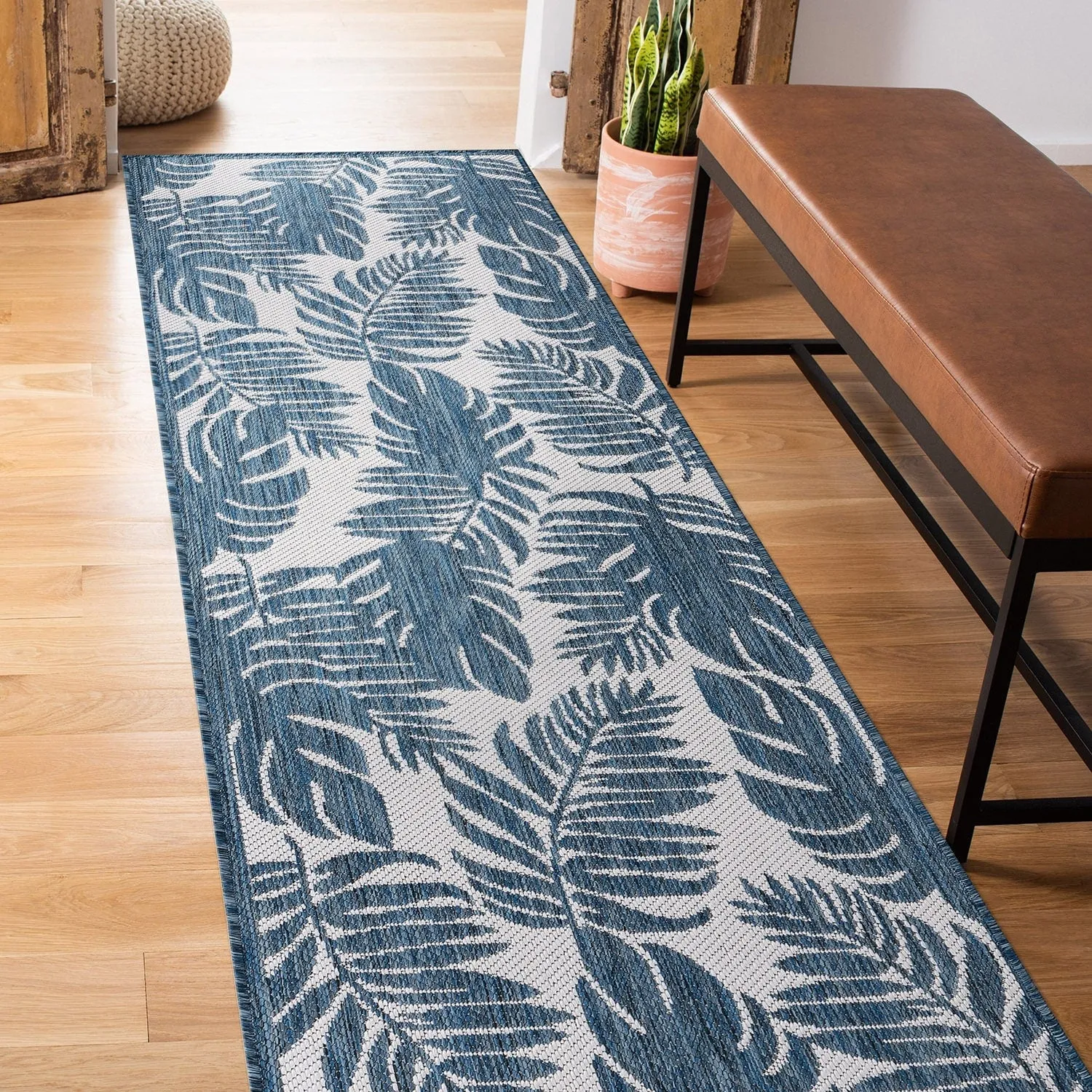 World Rug Gallery Floral Leaves Textured Flat Weave Indoor/Outdoor Area Rug