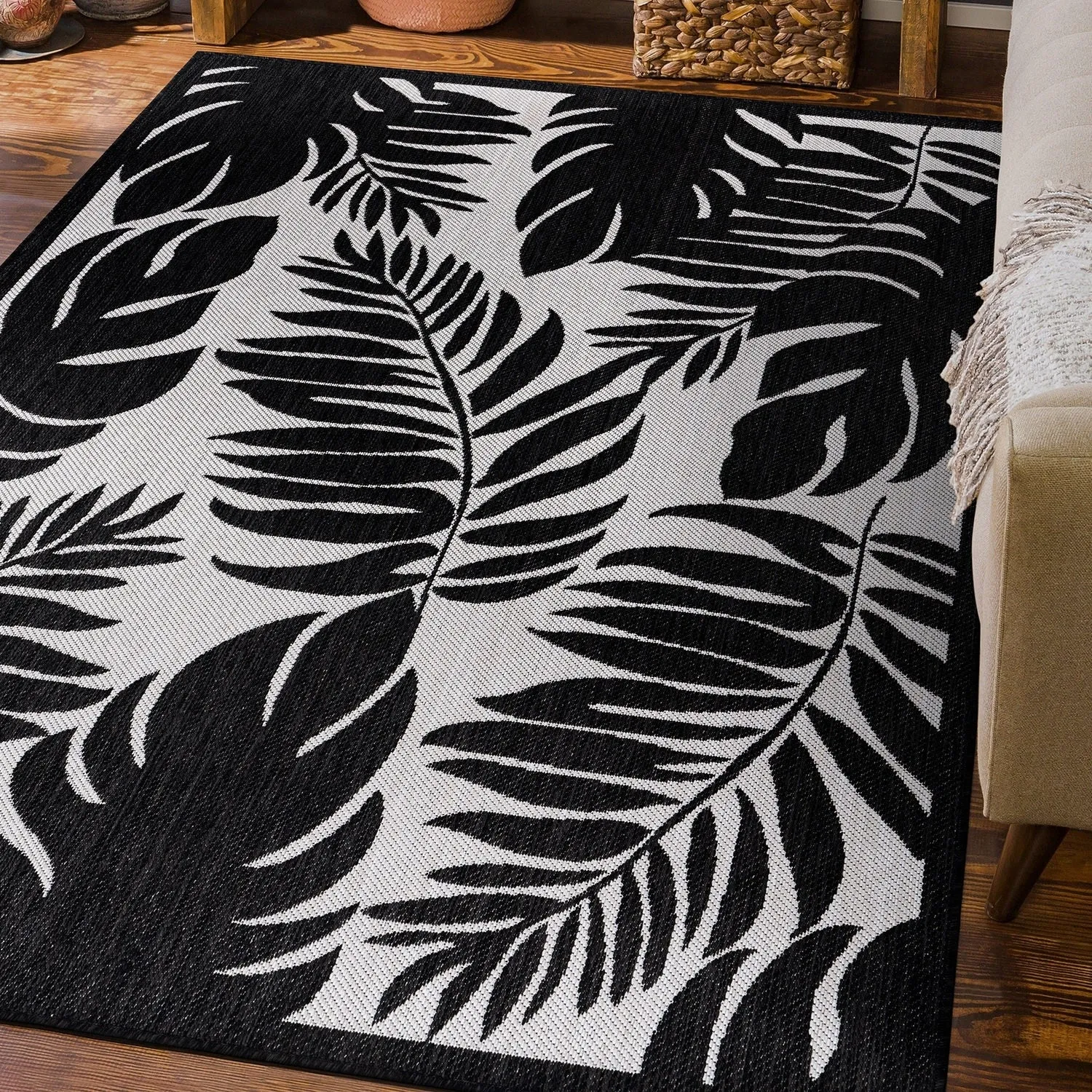 World Rug Gallery Floral Leaves Textured Flat Weave Indoor/Outdoor Area Rug