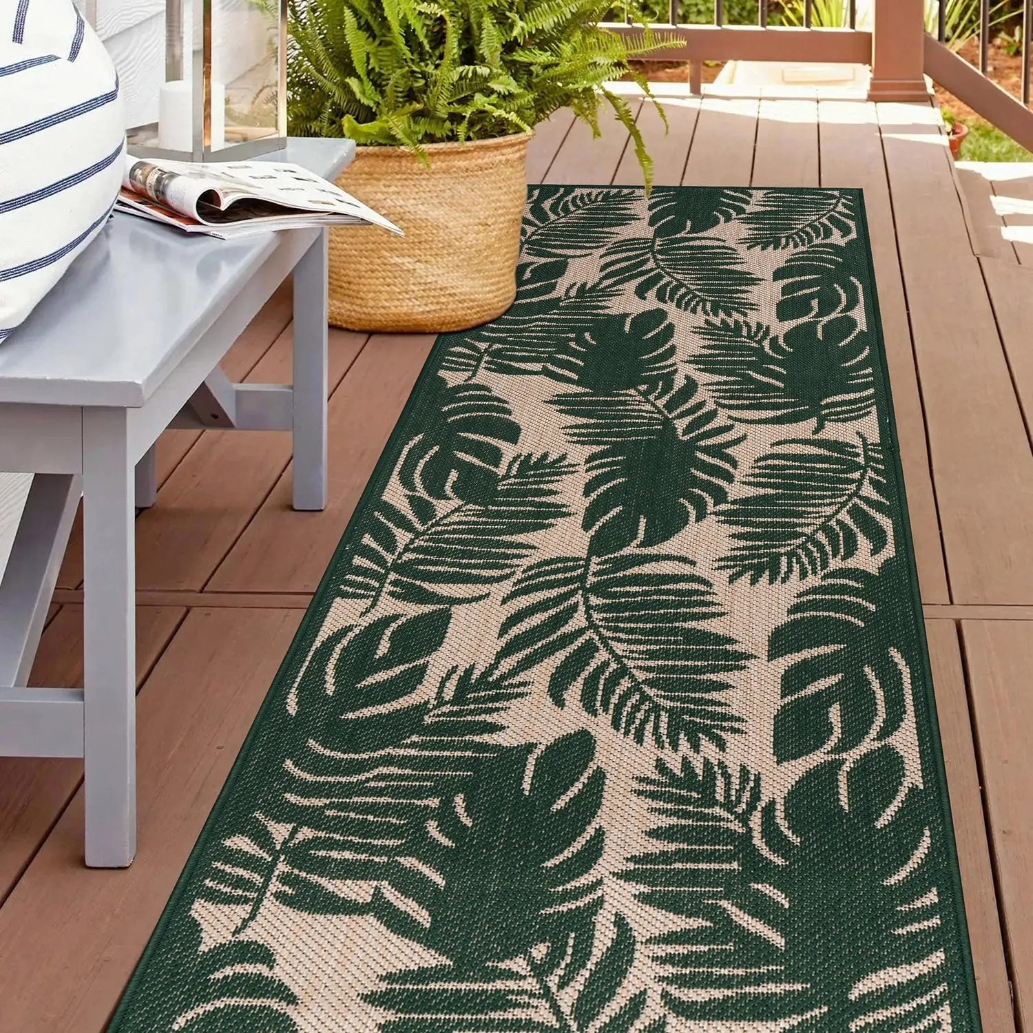 World Rug Gallery Floral Leaves Textured Flat Weave Indoor/Outdoor Area Rug