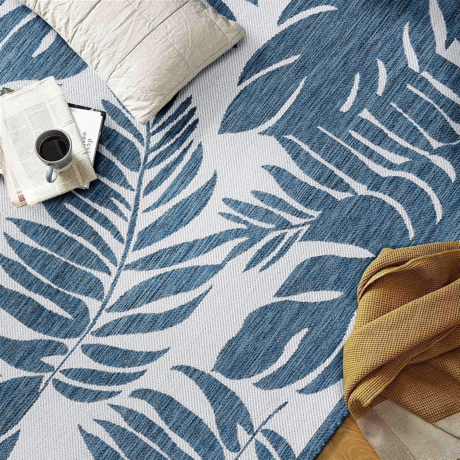 World Rug Gallery Floral Leaves Textured Flat Weave Indoor/Outdoor Area Rug